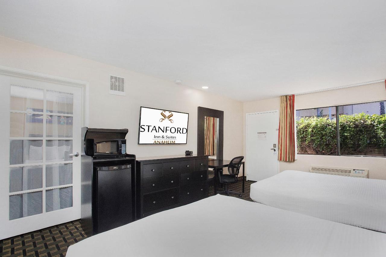 Stanford Inn & Suites Anaheim Buitenkant foto